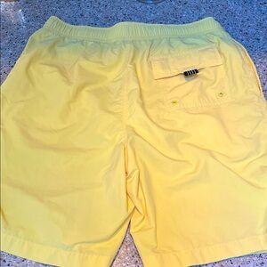 Men's Lands' End yellow swim trunks med/32